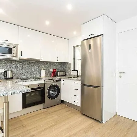 Casablanca 4. Con Jardin Privado 아파트