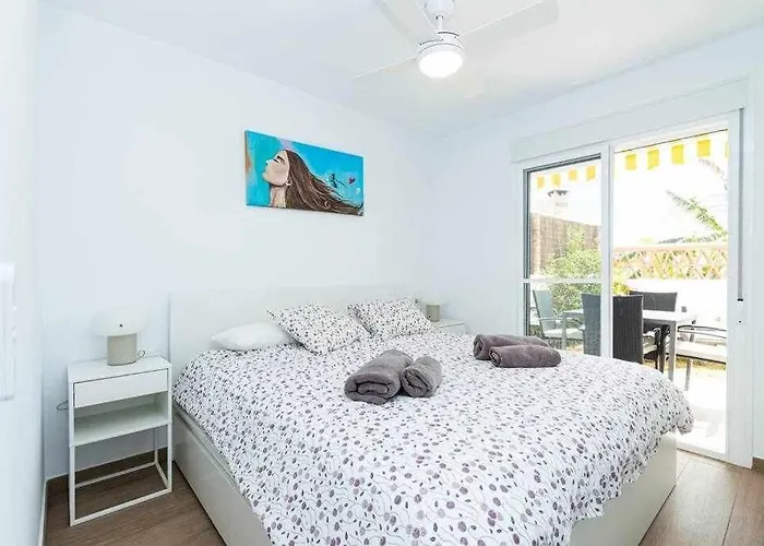 Casablanca 4. Con Jardin Privado Lägenhet *